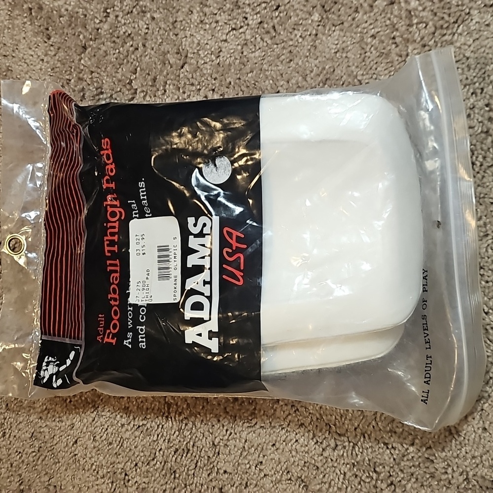 New in package Adams TL-900 adult varsity football foam thigh pads A10